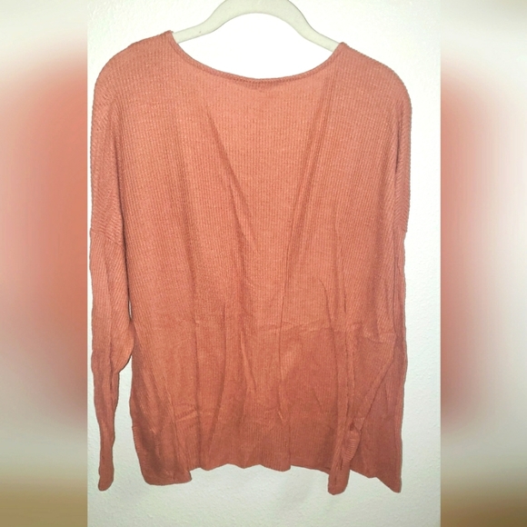 American Eagle| Faux Tie Front Sweater - Picture 4 of 4